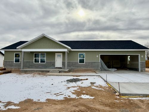 2636 E 3950 S, Vernal, UT, 84078-9275 | Card Image