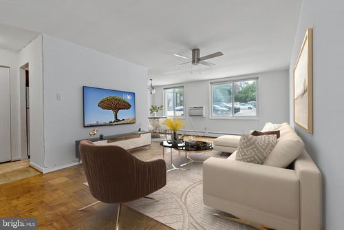 apt-124-3000 7th St Ne, WASHINGTON, DC, 20017-1402 | Card Image