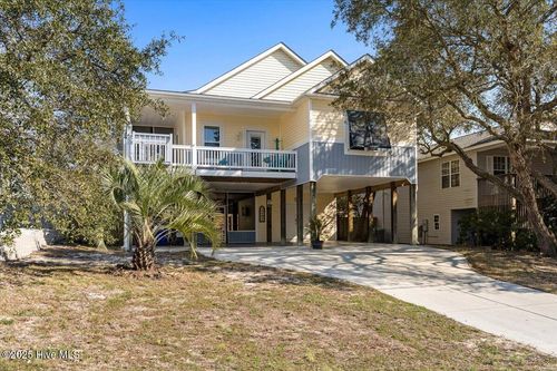 134 Ne 11th Street, Oak Island, NC, 28465 | Card Image