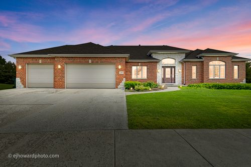 12891 Mayfair Dr, Lemont, IL, 60439-4685 | Card Image