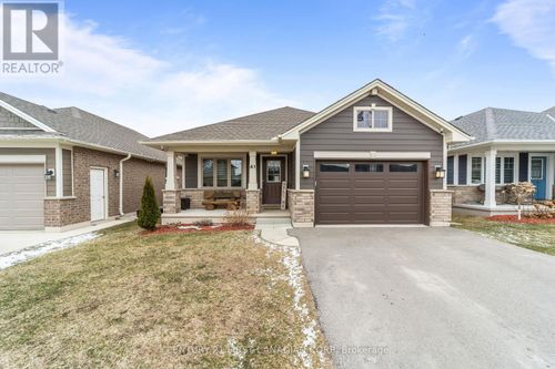 41 Ambrosia Path, St Thomas, ON, N5R0J8 | Card Image