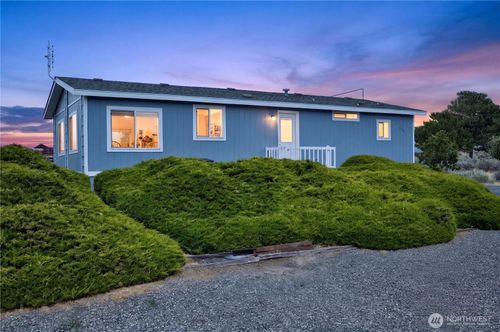 403 Sw Summer Pl Sw, Mattawa, WA, 99349-2091 | Card Image