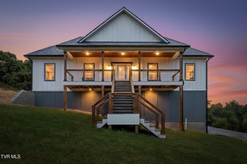 376 Wilcox Cir, Jonesborough, TN, 37659-4435 | Card Image
