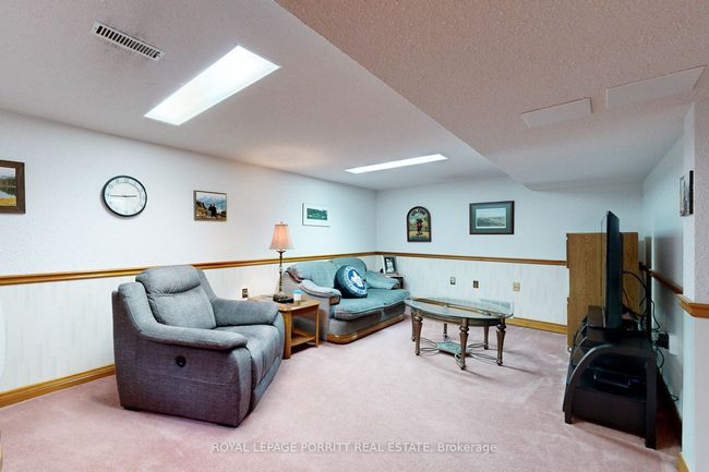1153 Greening Ave, House other with 3 bedrooms, 1 bathrooms and 2 parking in Mississauga ON | Image 24