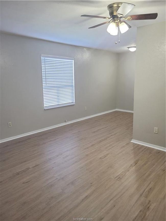 Living and Dining | Image 4