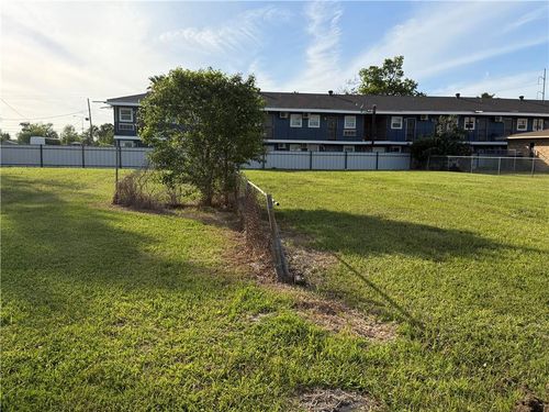 1004 S Bengal Rd, Metairie, LA, 70003-6716 | Card Image