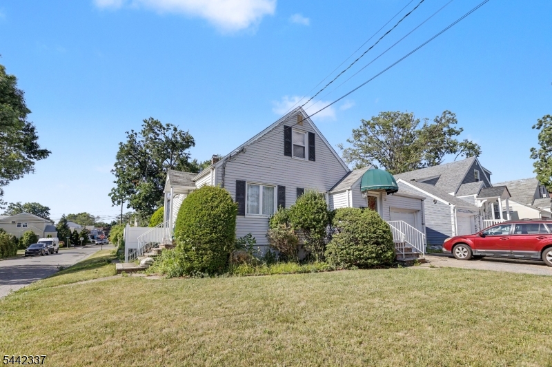 Residential in Bergenfield Boro 2