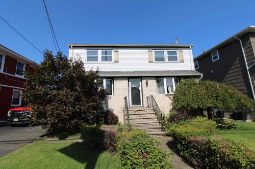 1133 Stonewall Ln, Secaucus, NJ, 07094-4113 | Card Image