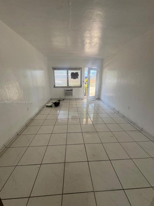5-7300 Ne Harding Ave, Miami Beach, FL, 33141 | Card Image
