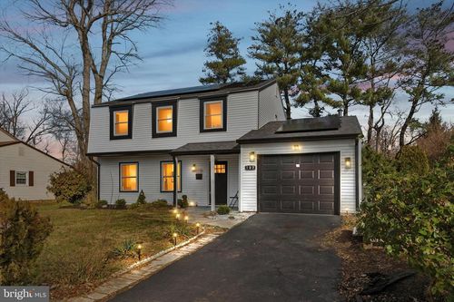 127 Toledo Ln, Willingboro, NJ, 08046-3722 | Card Image