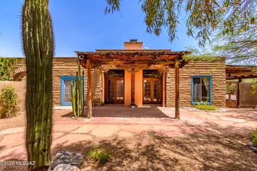 5092 E Fort Lowell Rd, Tucson, AZ, 85712-1208 | Card Image