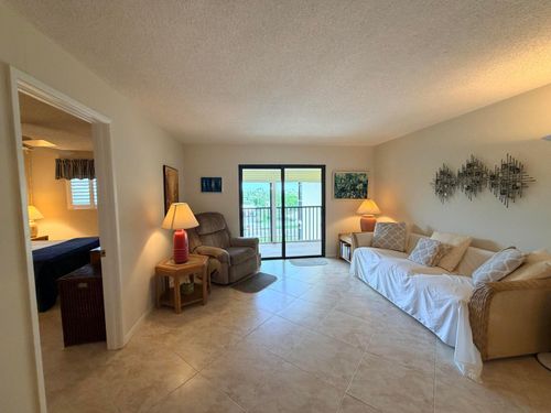 535-2601 Ne 14th Street Cswy, Pompano Beach, FL, 33062-8319 | Card Image