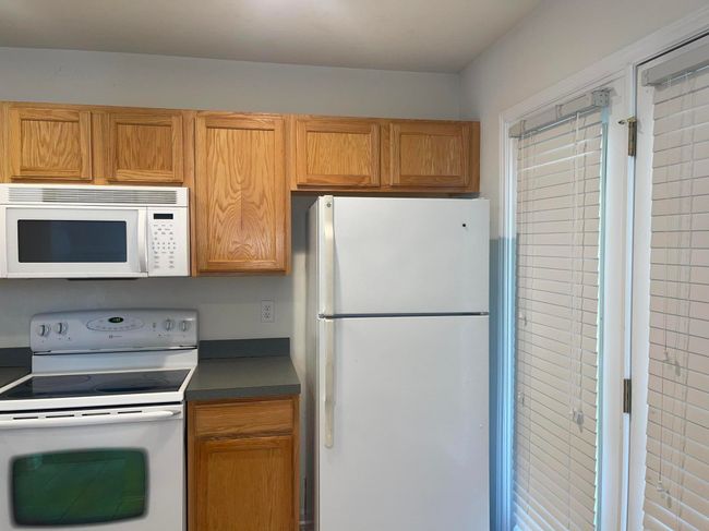 Kitchen | Image 8