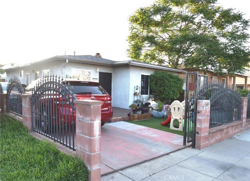 6569 California, Long Beach, CA, 90805 | Card Image