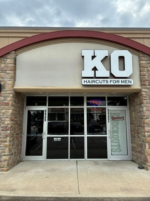 b-5440 Phoenix Ave, Fort Smith, AR, 72903-6054 | Card Image