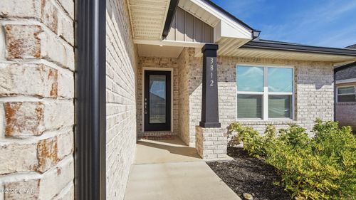 3812 Redbud Way, Panama City, FL, 32404-3840 | Card Image