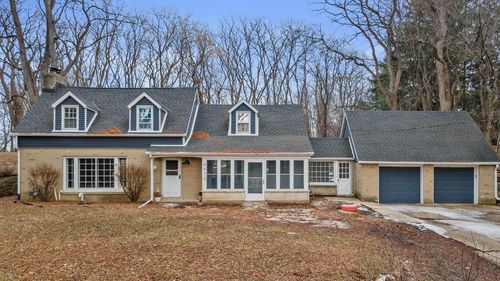 W204N6938 Lannon Road, Menomonee Falls, WI, 53051 | Card Image