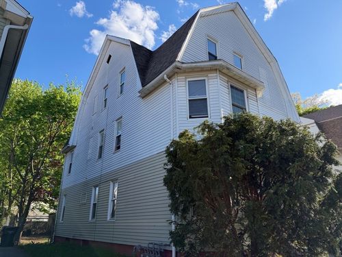 39-37-39 Wilmont St, Springfield, MA, 01108-1823 | Card Image
