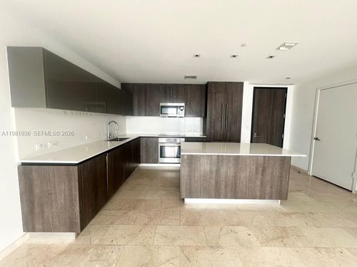 apt-3510-68 Se 6th St, Miami, FL, 33131-3498 | Card Image