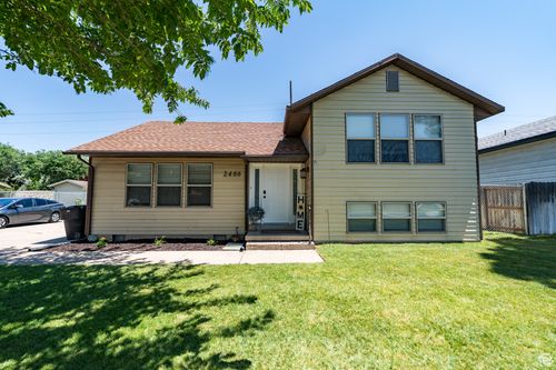 2466 N 1050 W, Clinton, UT, 84015-9161 | Card Image