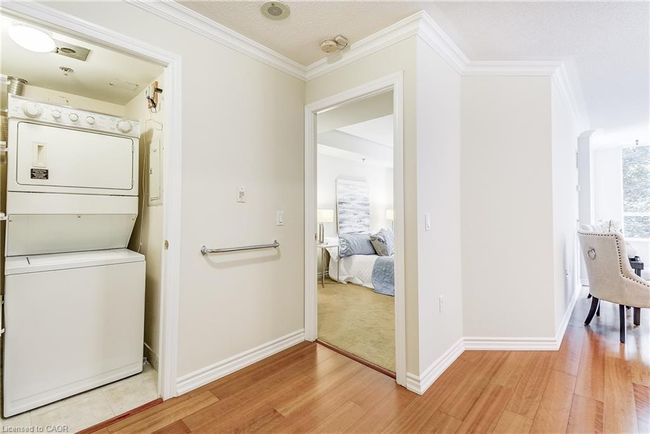 1308 - 100 Burloak Dr, House attached with 1 bedrooms, 1 bathrooms and 1 parking in Burlington ON | Image 30