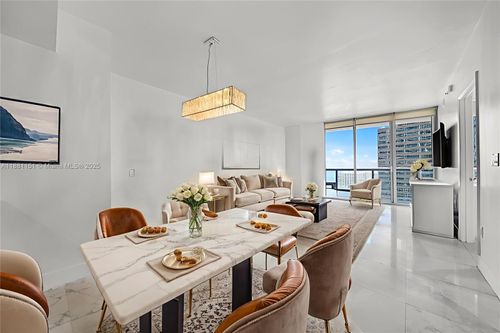 apt-2209-485 Brickell Ave, Miami, FL, 33131-2738 | Card Image