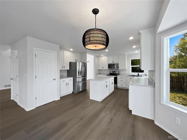 545 Short Dr, House other with 5 bedrooms, 4 bathrooms and 3 parking in Dacono CO | Image 18
