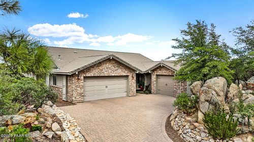 2214 Lichen Ridge Ln, Prescott, AZ, 86303-4958 | Card Image