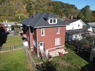 117 W 7th Street, House other with 4 bedrooms, 1 bathrooms and null parking in Weston WV | Image 2