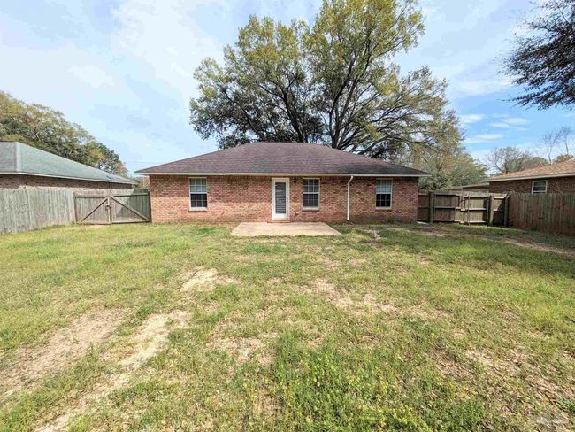 4920 Mayo Cir, House other with 3 bedrooms, 2 bathrooms and 1 parking in Pace FL | Image 6