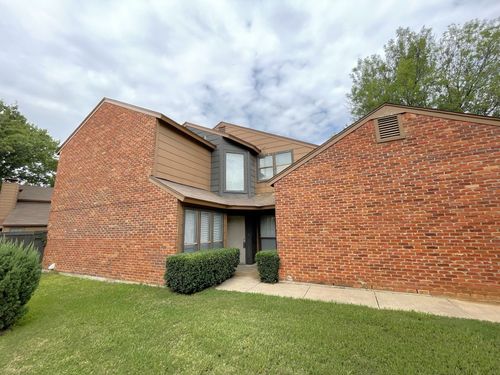 1617 Brentwood Dr, Irving, TX, 75061-2903 | Card Image