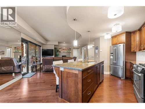 117-580 Sarsons Rd, Kelowna, BC, V1W5H5 | Card Image