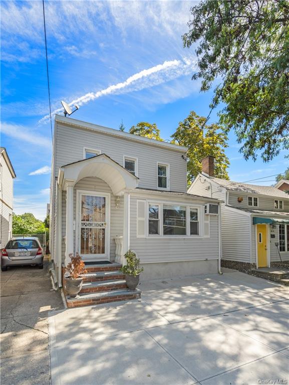 127th St, Kew Gardens, NY 11415