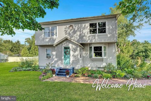 254 Friendship Rd, CRANBURY, NJ, 08512-5404 | Card Image