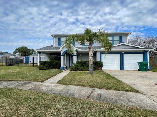 3884 Chinkapin St, Harvey, LA, 70058-2021 | Card Image