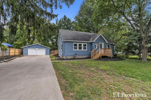 3962 Ivanrest Ave Sw, Grandville, MI, 49418-2032 | Card Image