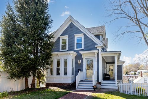 3 Massasoit St, Plymouth, MA, 02360-3407 | Card Image