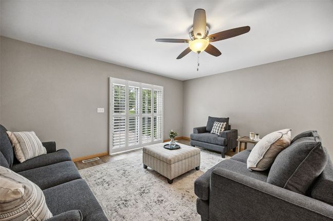 UNIT-12 - 1458 Tower Ln Ne, Condo with 2 bedrooms, 2 bathrooms and null parking in Cedar Rapids IA | Image 4
