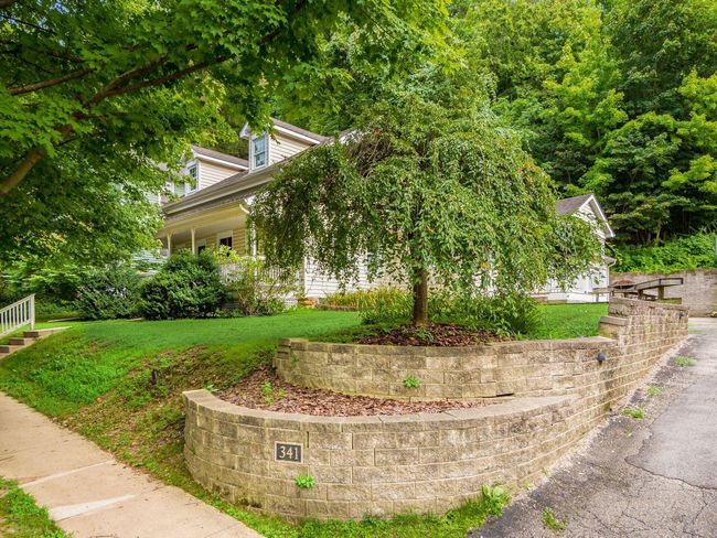 341 Broadway E, House other with 3 bedrooms, 3 bathrooms and null parking in Granville OH | Image 5