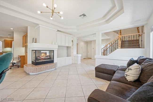 10948 Carberry Hill St, House other with 3 bedrooms, 4 bathrooms and null parking in Las Vegas NV | Image 13