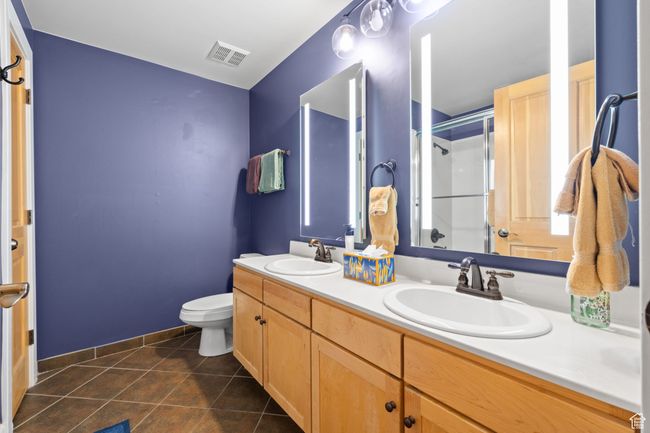 Primary bathroom | Image 19