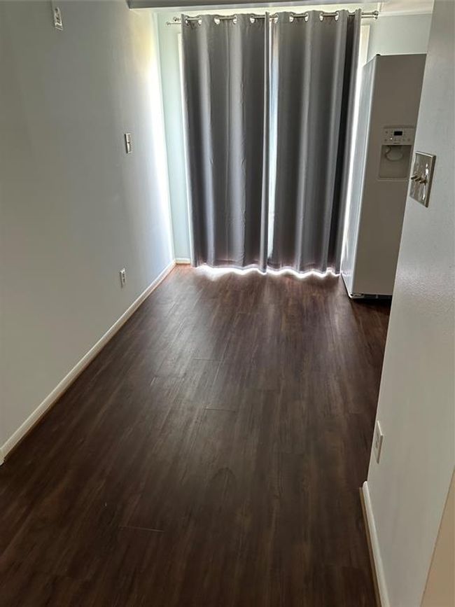 Door to west deck | Image 14