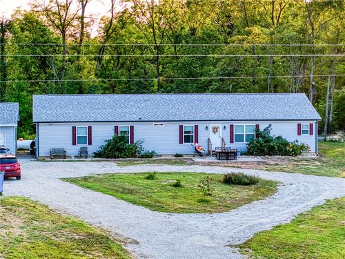 18370 E Terre Haute Rd, Paris, IL, 61944-6970 | Card Image