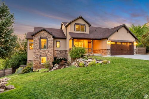 131 Taylor Ave, Ogden, UT, 84404-6820 | Card Image