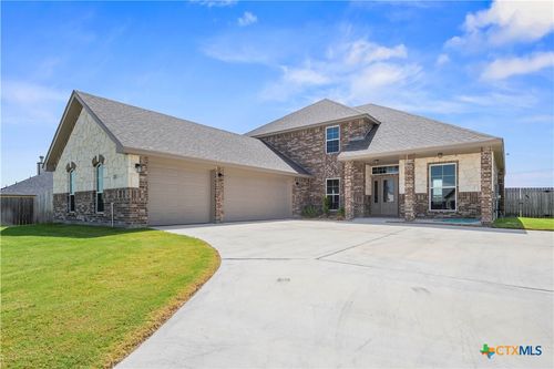215 Overlook Trl, Copperas Cove, TX, 76522-6359 | Card Image