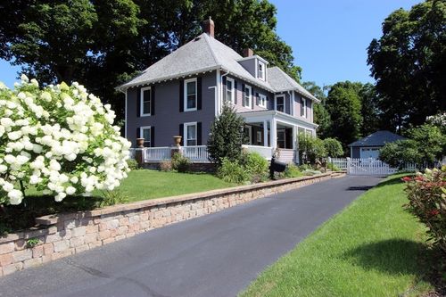 35 Peirce St, Middleboro, MA, 02346-2214 | Card Image