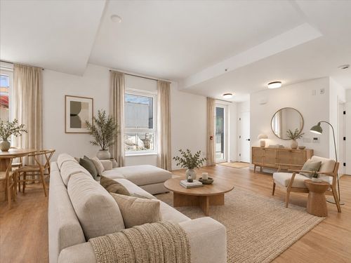 6833 Cambie St, Vancouver, BC, V6P0M4 | Card Image