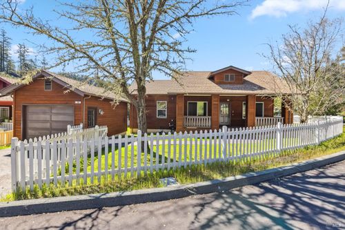 19 Sage Ln, San Geronimo, CA, 94963-3604 | Card Image