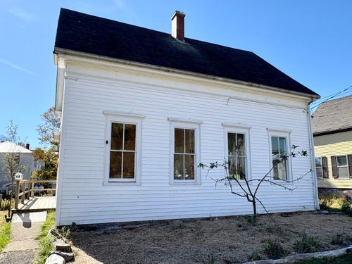 40 Shackford Street, Eastport, ME, 04631 | Card Image