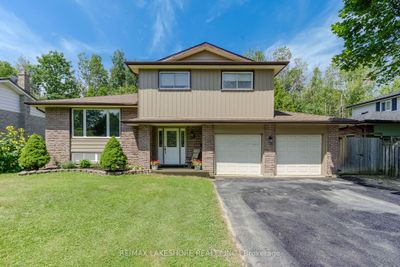 40 Glen Watford Rd, House other with 4 bedrooms, 2 bathrooms and 6 parking in Cobourg ON | Image 2